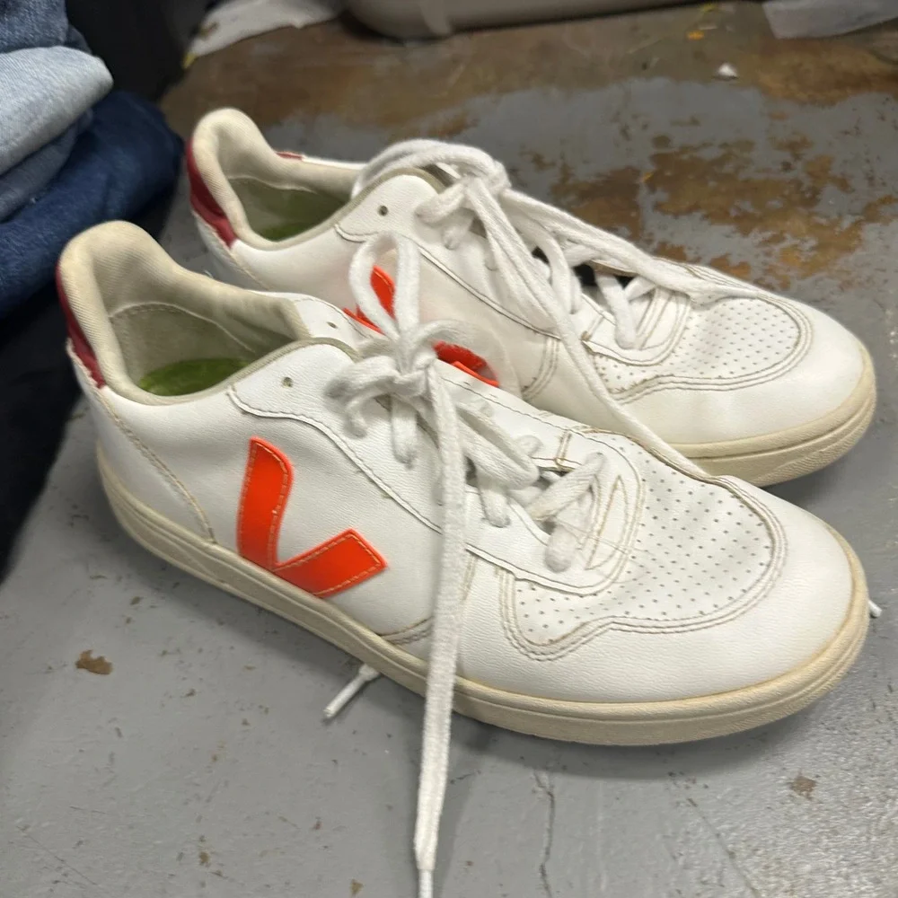 Veja‎ V-10 White Leather Sneakers Orange Burgundy Accents Womens US 9 EUR 40